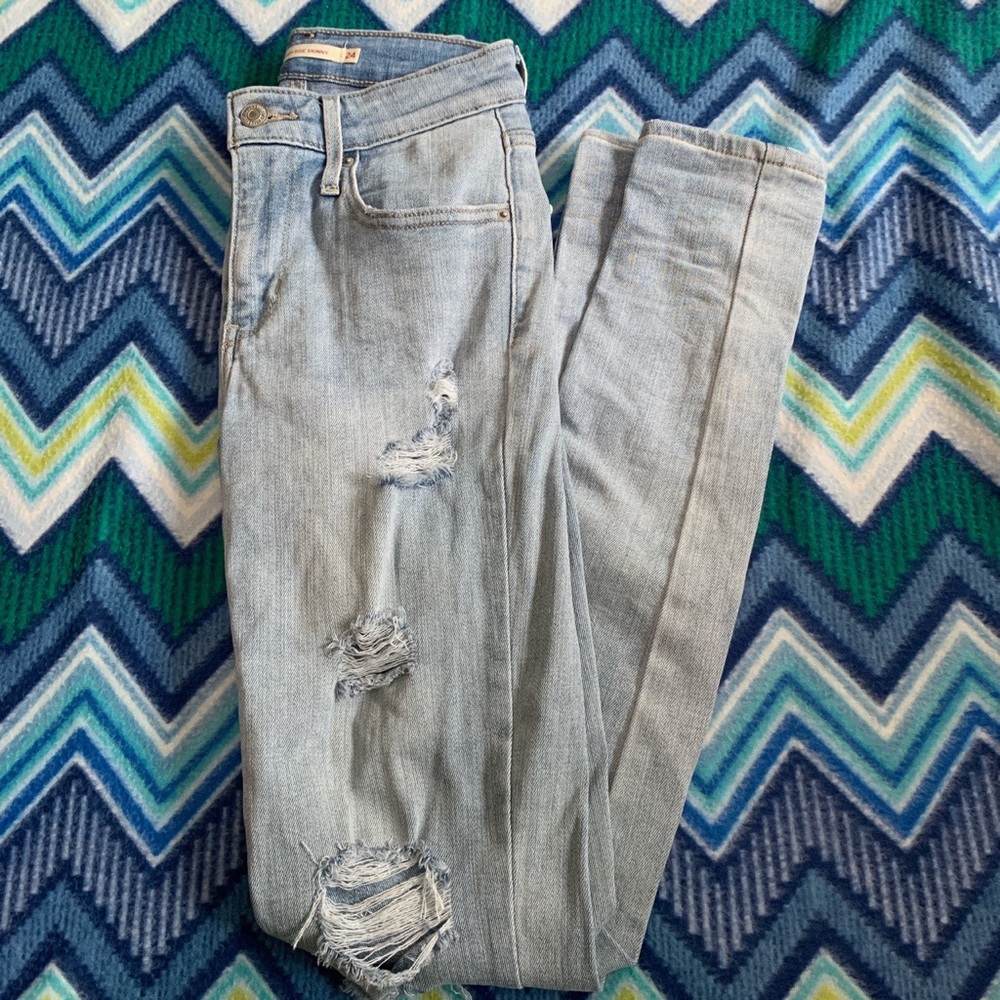 High Waisted Levi Jeans